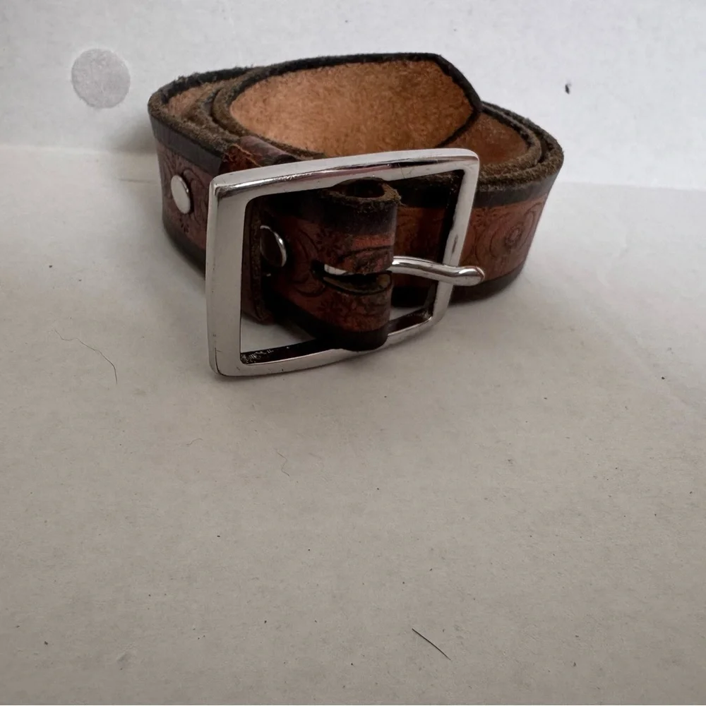 Vintage Leather Belt w/ Silvertone Buckle Marked Solid Brass Tooled Leather 32”